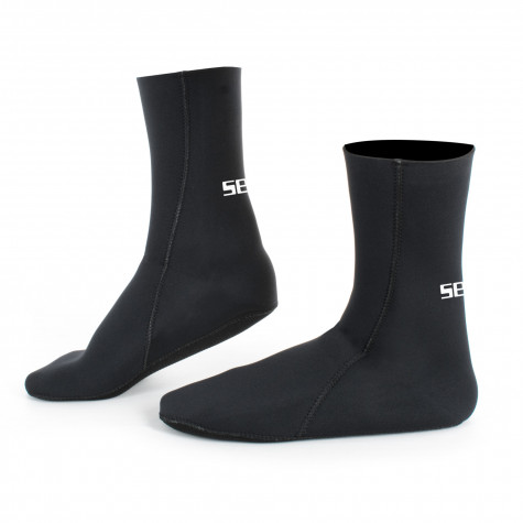 Pair of 2,5 mm neoprene  socks